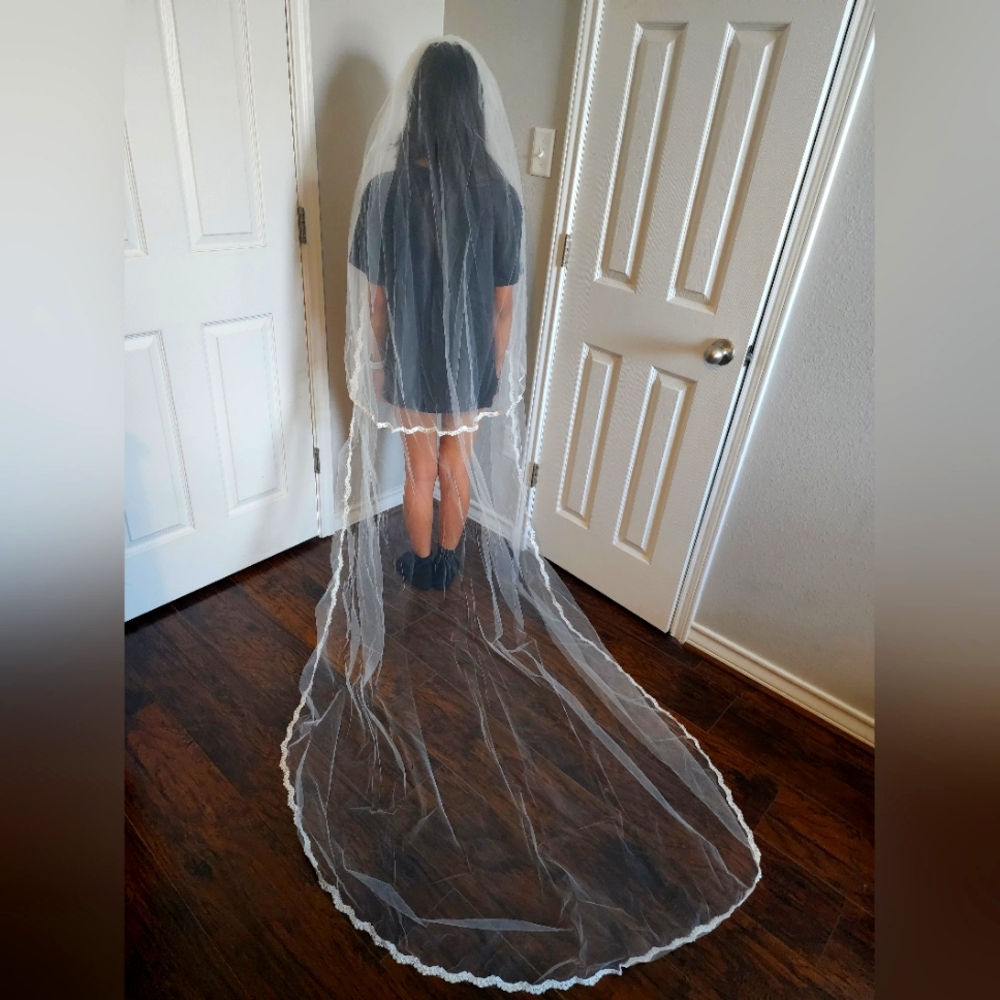 Wedding veils